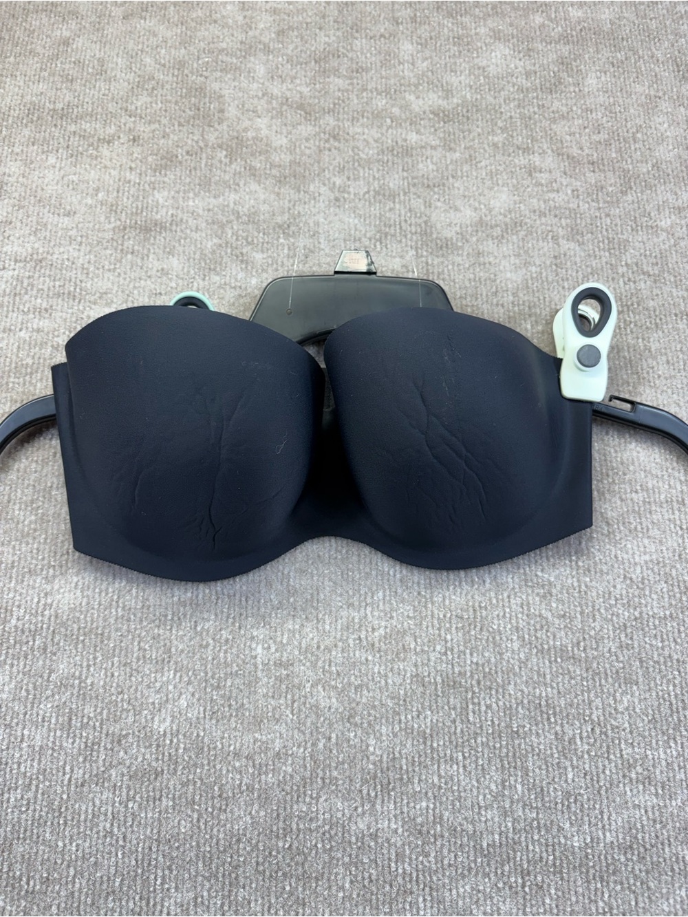 Felina brand strapless underwire bra Size 34D